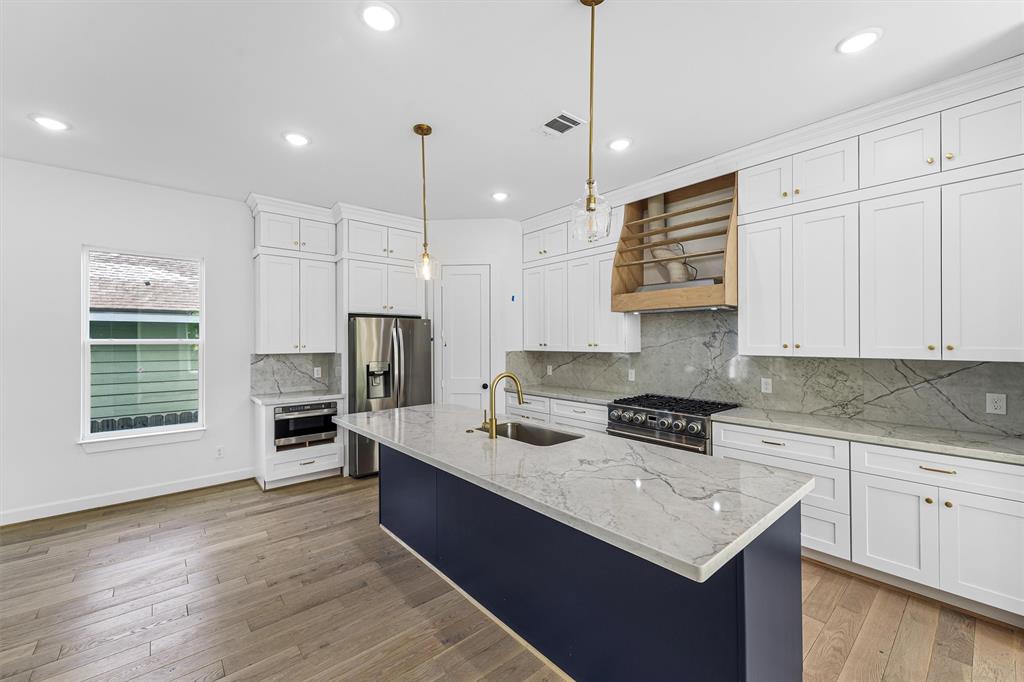 1316 E 34th Street, Houston, Texas image 5