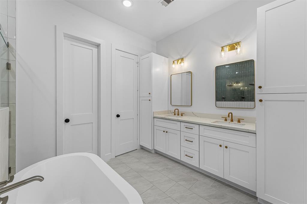 1316 E 34th Street, Houston, Texas image 14