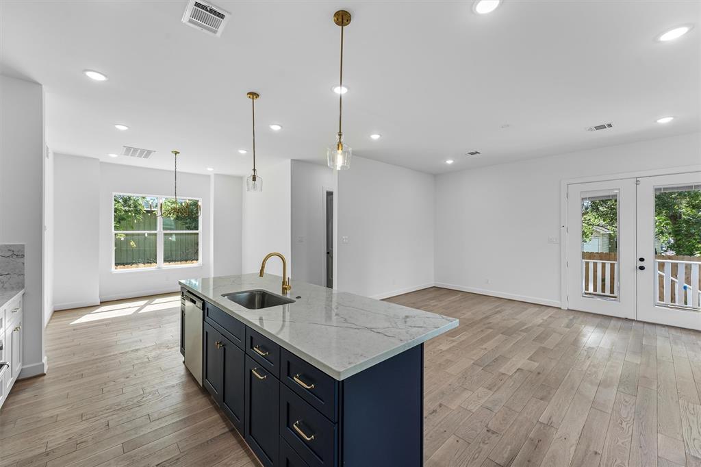 1316 E 34th Street, Houston, Texas image 4