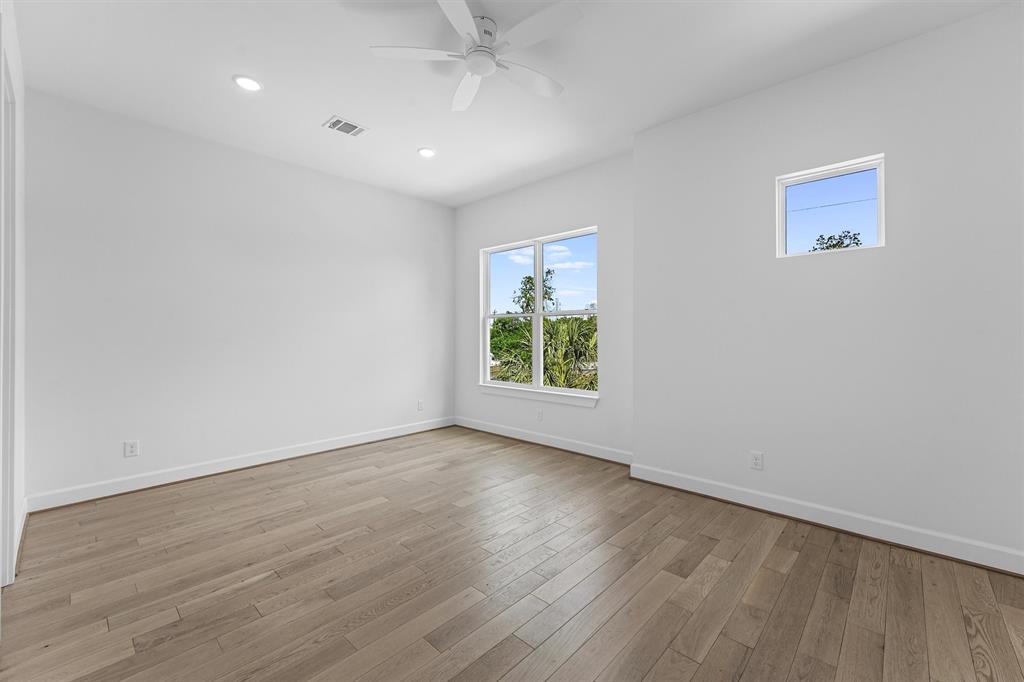 1316 E 34th Street, Houston, Texas image 17