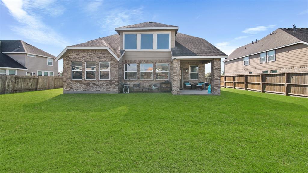 1052 Jennifer Street, Alvin, Texas image 22