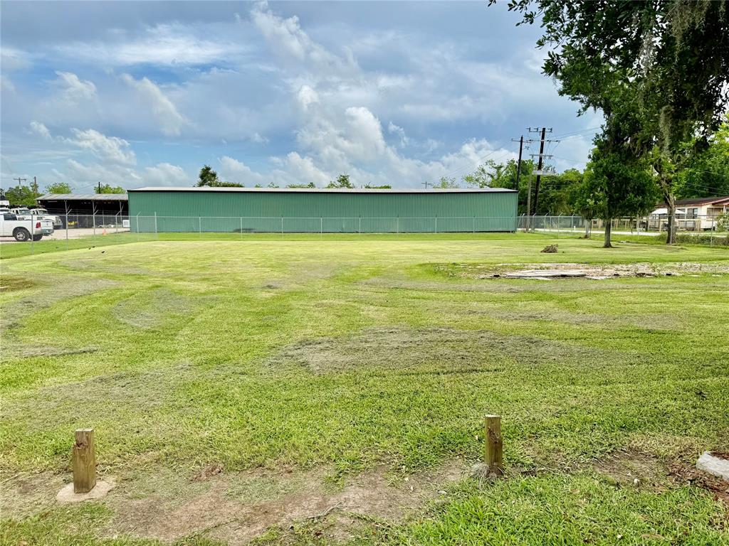 903 Marion Street, Brazoria, Texas image 3