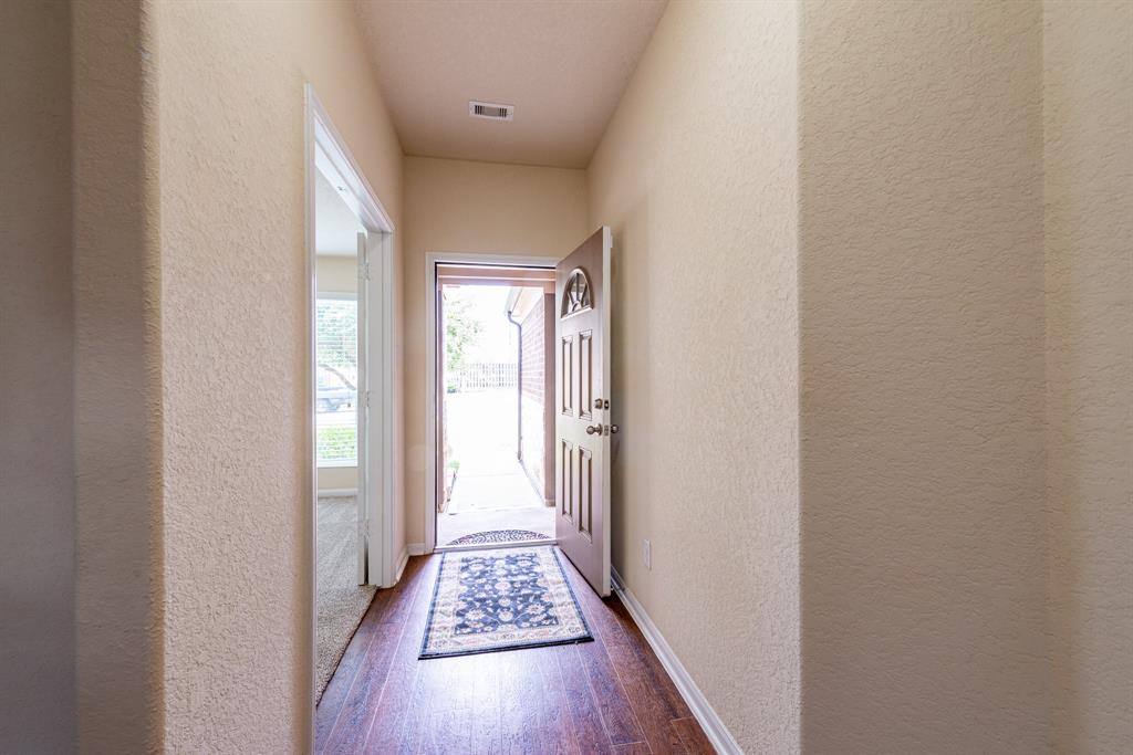 10742 Chestnut Path Way Way