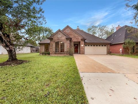 A home in Angleton