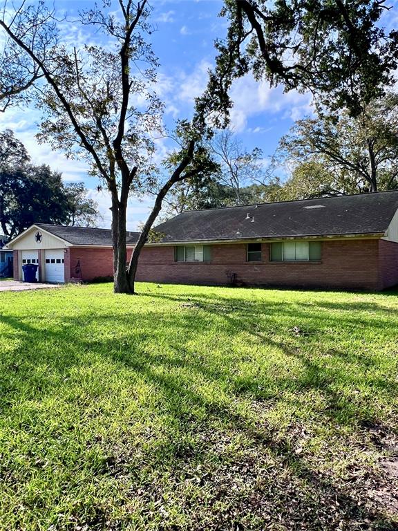 707 Maple Street, Sweeny, Texas image 6