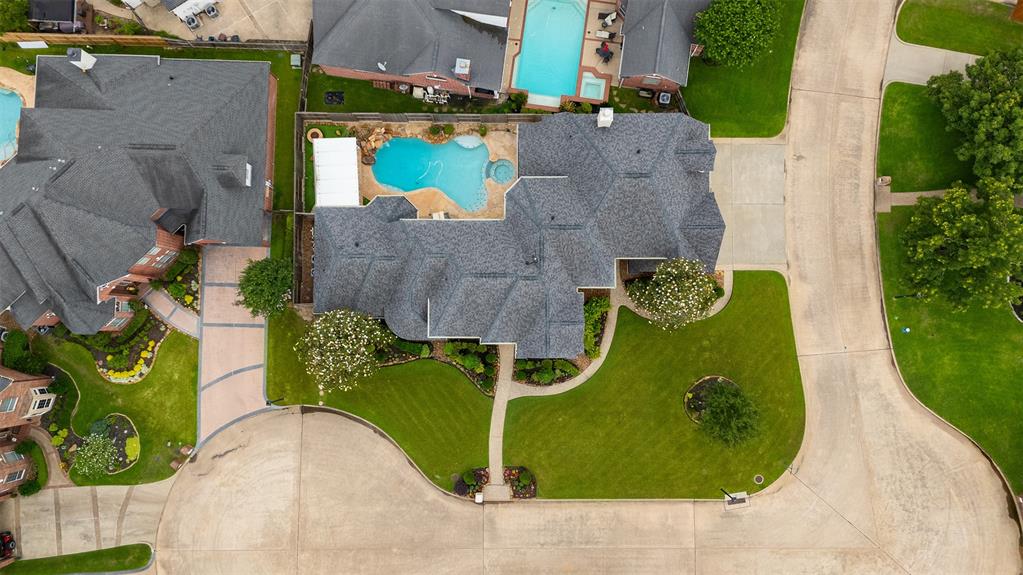 5811 Cimmaron Creek Court, Spring, Texas image 6