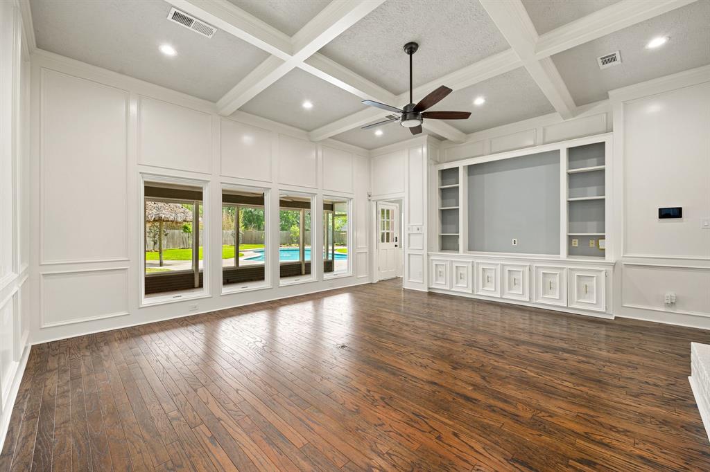 5511 Oak Cove Drive, Kingwood, Texas image 4