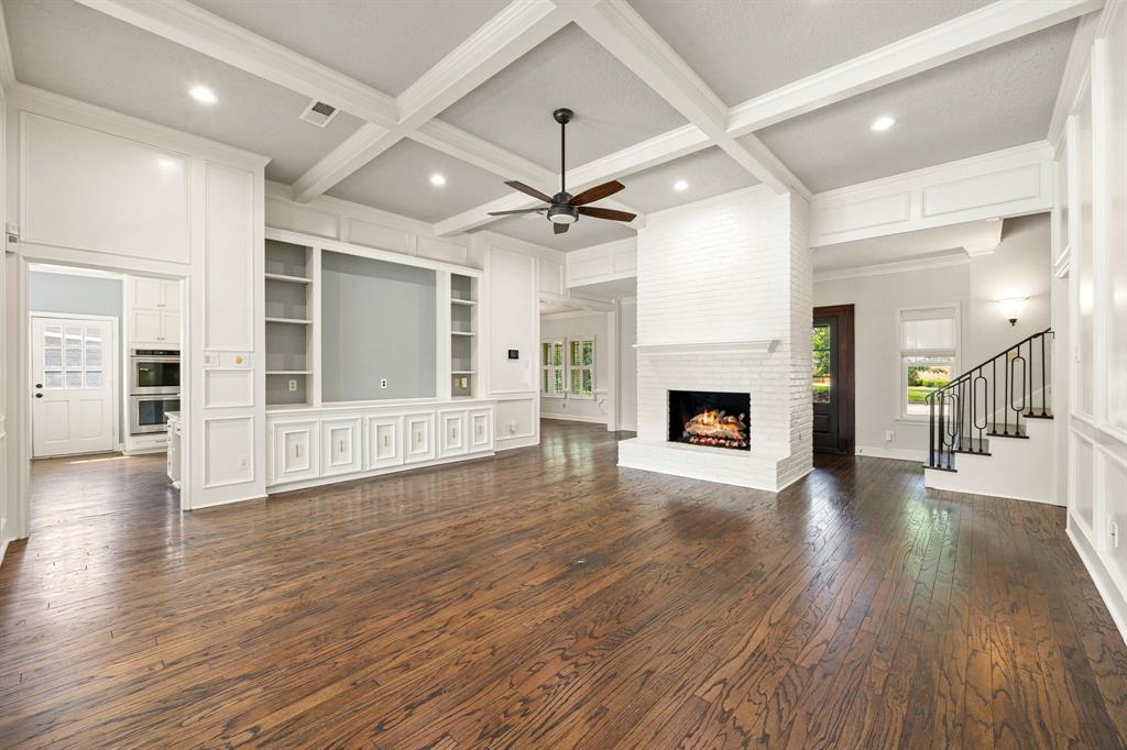 5511 Oak Cove Drive, Kingwood, Texas image 5