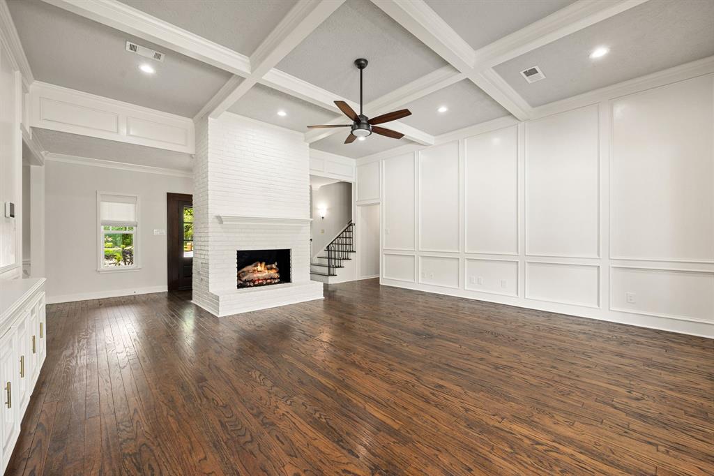 5511 Oak Cove Drive, Kingwood, Texas image 3