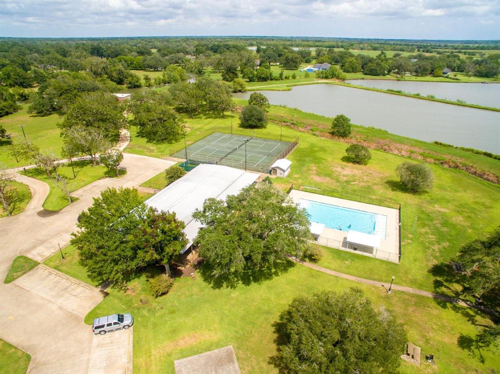 Lt 29 Broken Arrow Trail, Angleton, Texas image 3