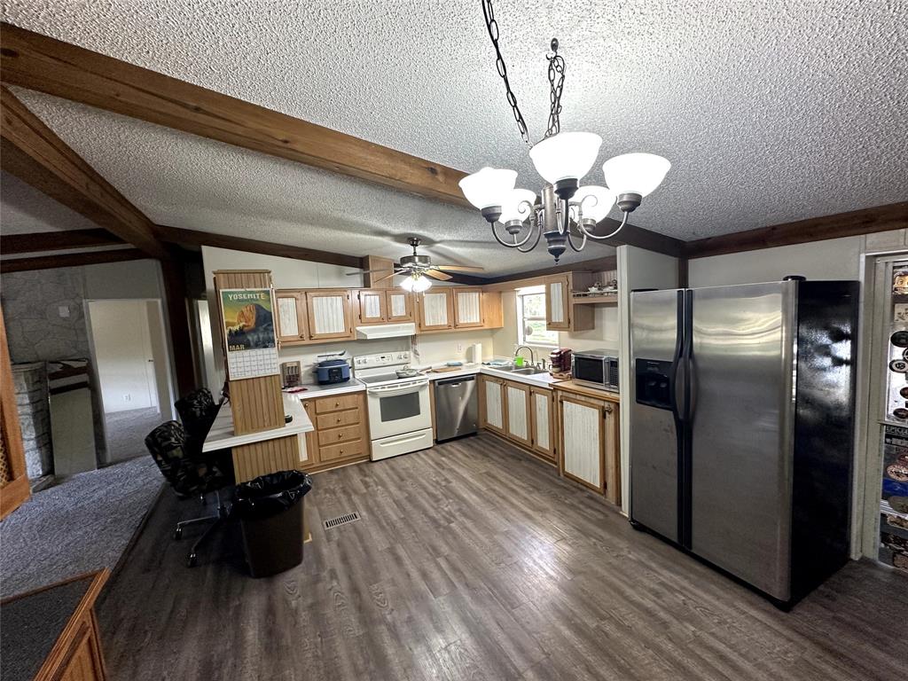 106 Jefferson Street, Livingston, Texas image 5