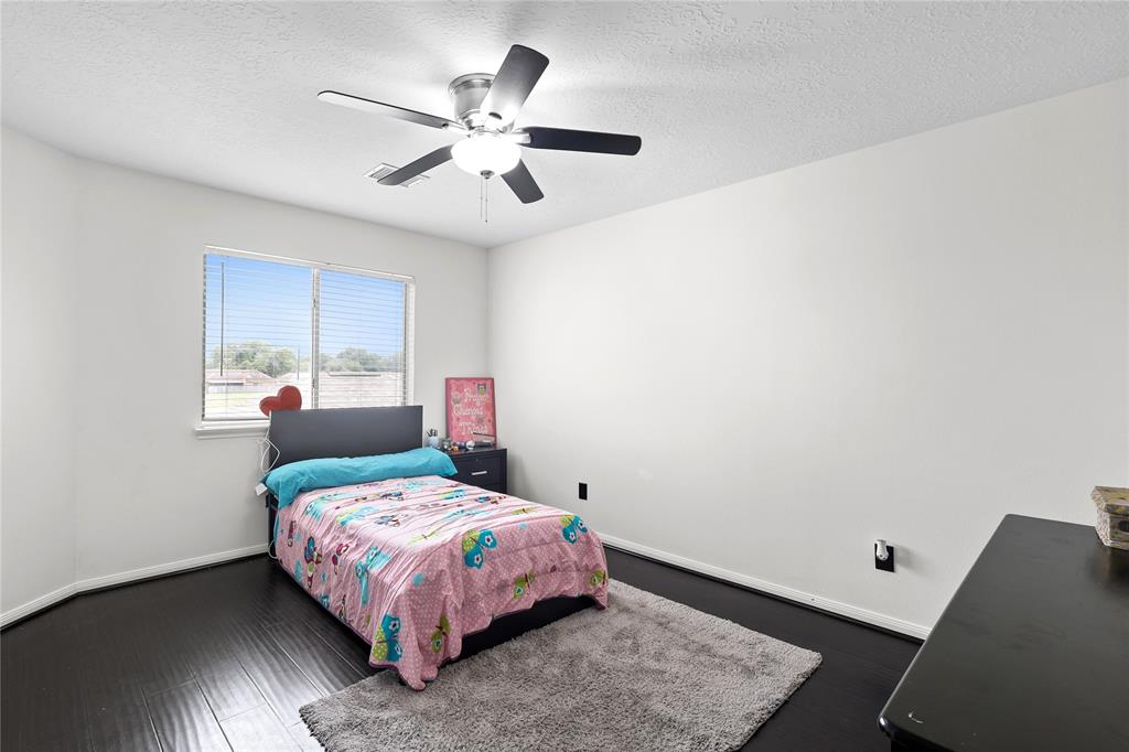 14314 Strutton Drive, Sugar Land, Texas image 27
