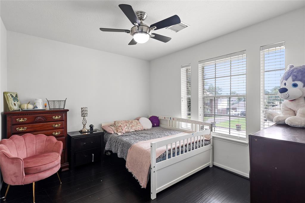 14314 Strutton Drive, Sugar Land, Texas image 26