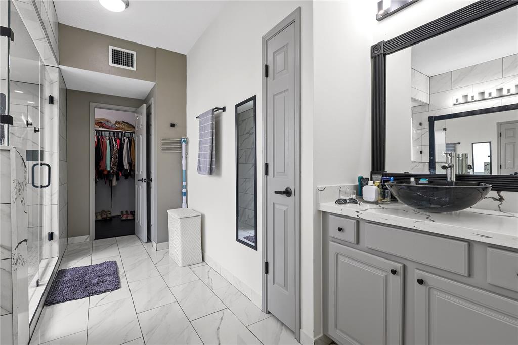 14314 Strutton Drive, Sugar Land, Texas image 20