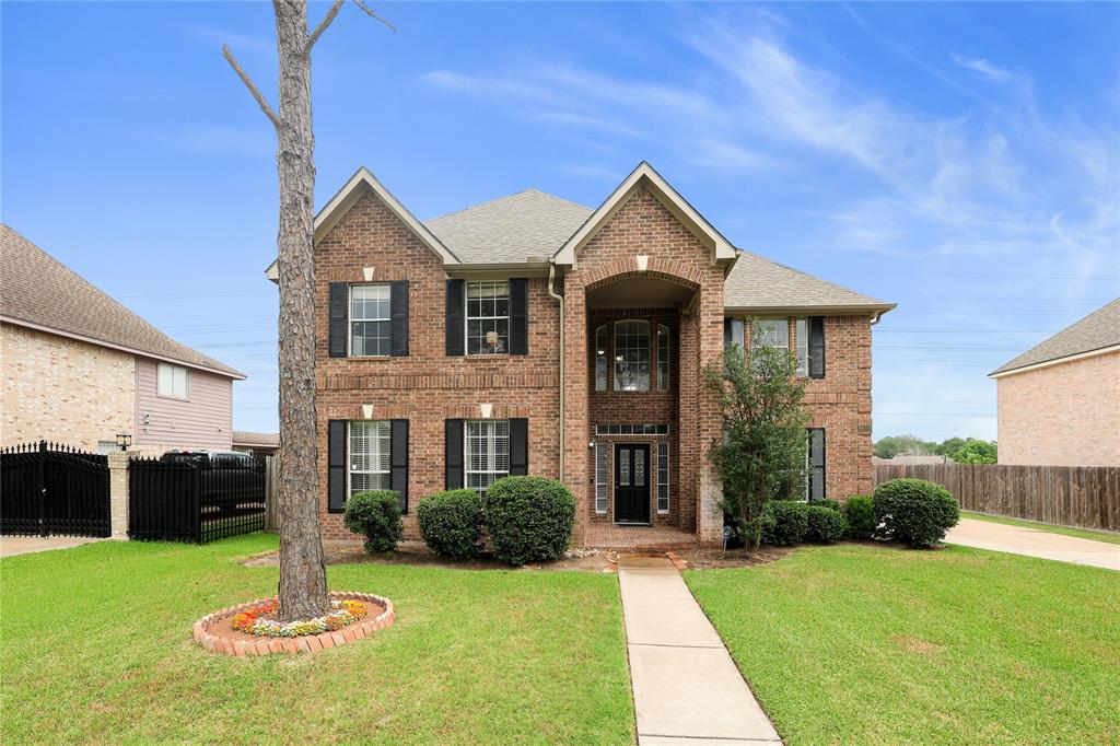 14314 Strutton Drive, Sugar Land, Texas image 1