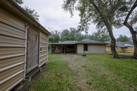 A home in La Marque