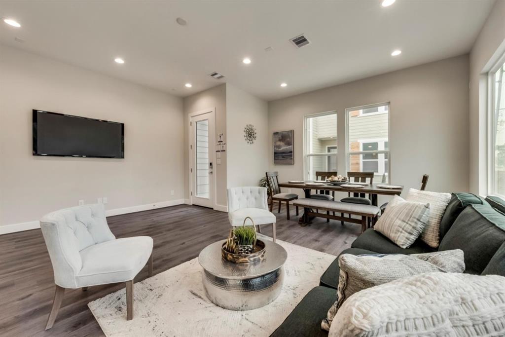 3368 Pinemont Drive, Houston, Texas image 1