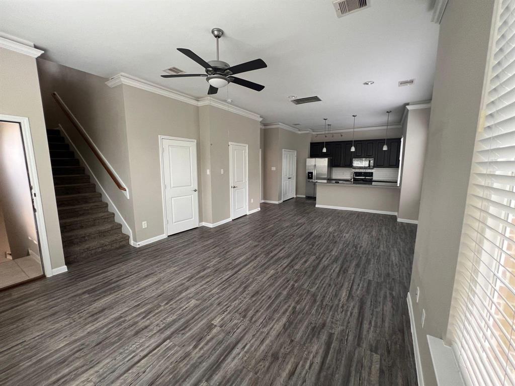 4510 Dorado Drive, Houston, Texas image 6