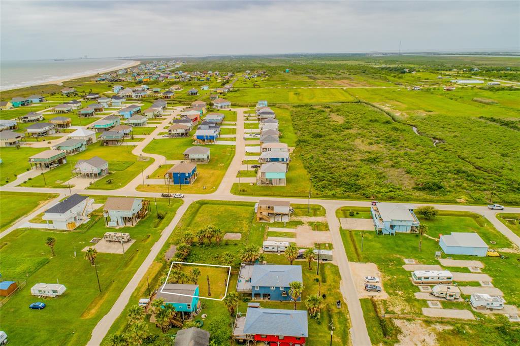 205 Bud Drive, Port Bolivar, Texas image 5