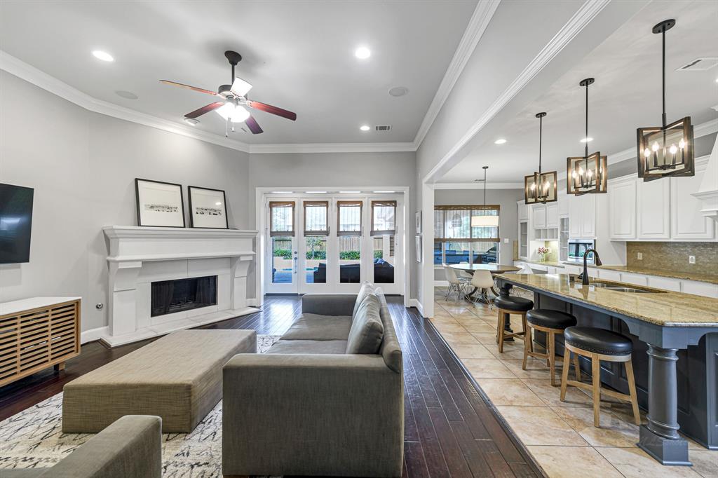 10019 Touhy Lake Drive, Katy, Texas image 7