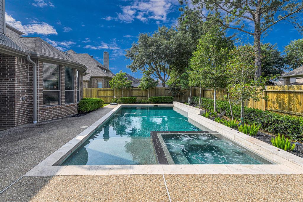 10019 Touhy Lake Drive, Katy, Texas image 46
