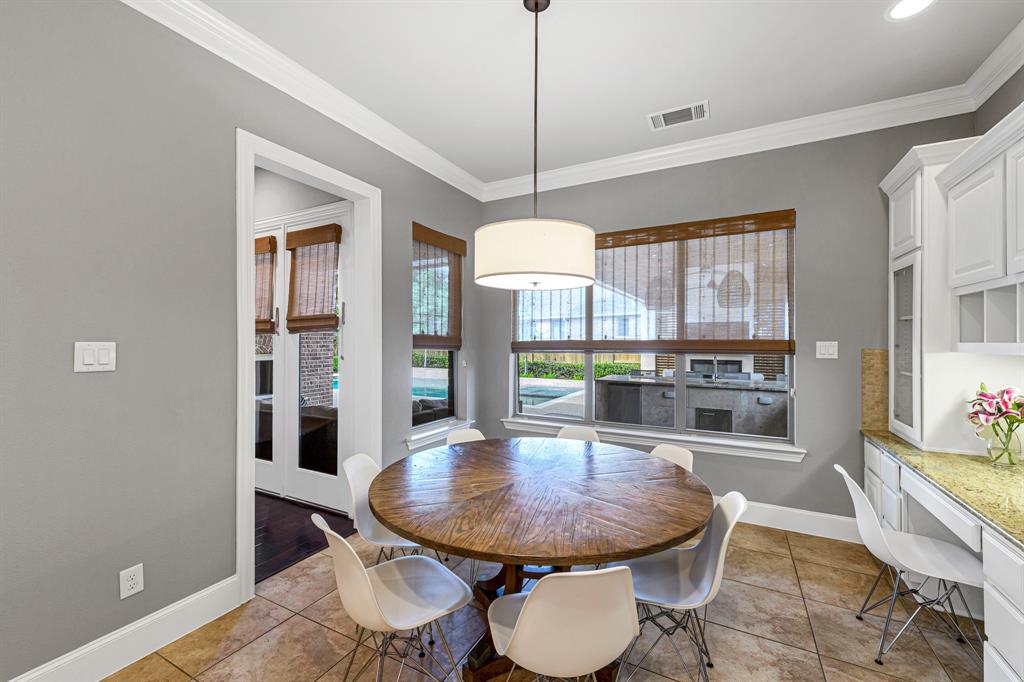 10019 Touhy Lake Drive, Katy, Texas image 11