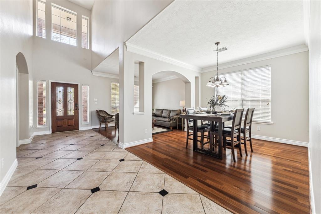 11405 Starlight Bay Street, Pearland, Texas image 6