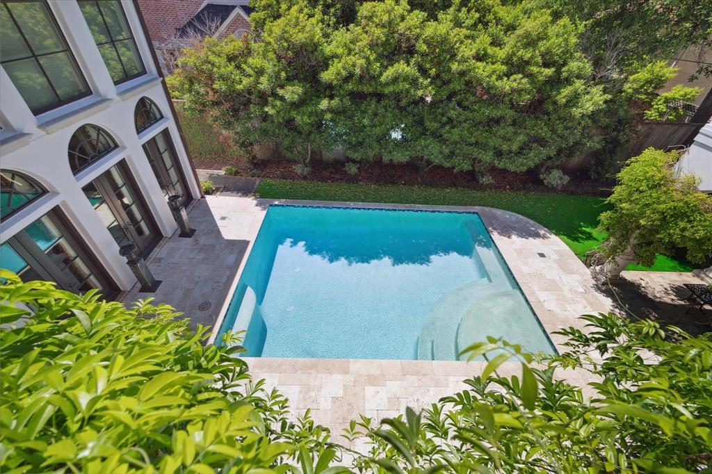 5556 Lynbrook Drive, Houston, Texas image 49