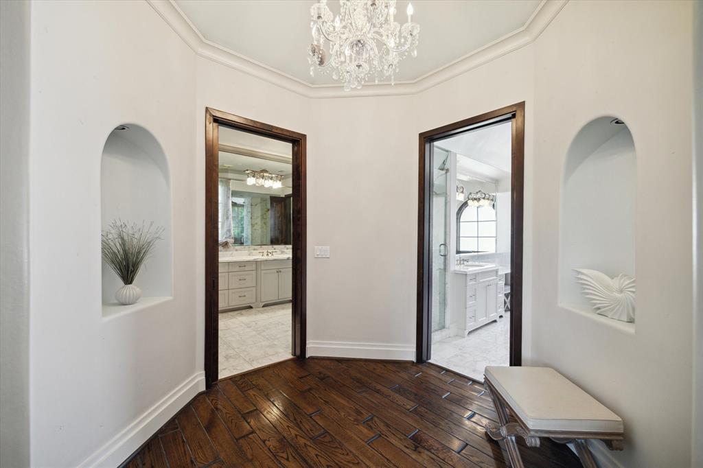 5556 Lynbrook Drive, Houston, Texas image 39
