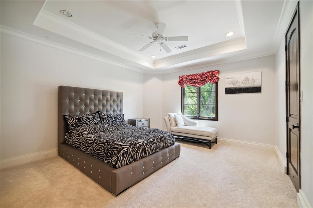 5556 Lynbrook Drive, Houston, Texas image 34