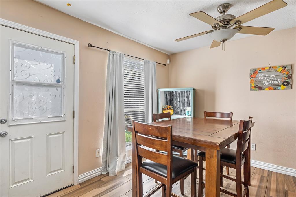 2219 Old Oak Lane, Houston, Texas image 8