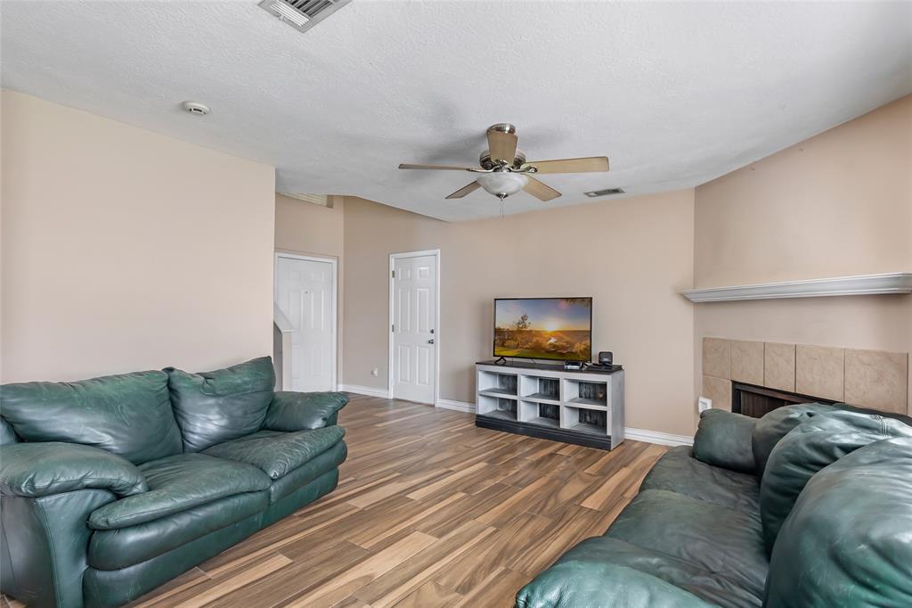 2219 Old Oak Lane, Houston, Texas image 7