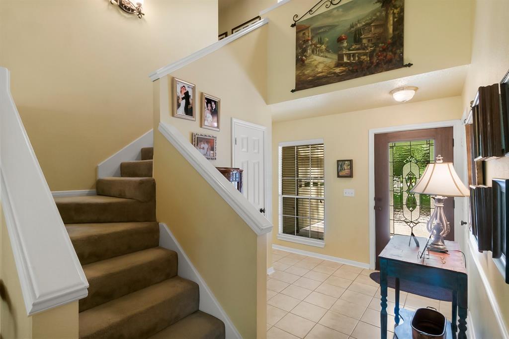 292 Apple Valley Drive, Conroe, Texas image 5