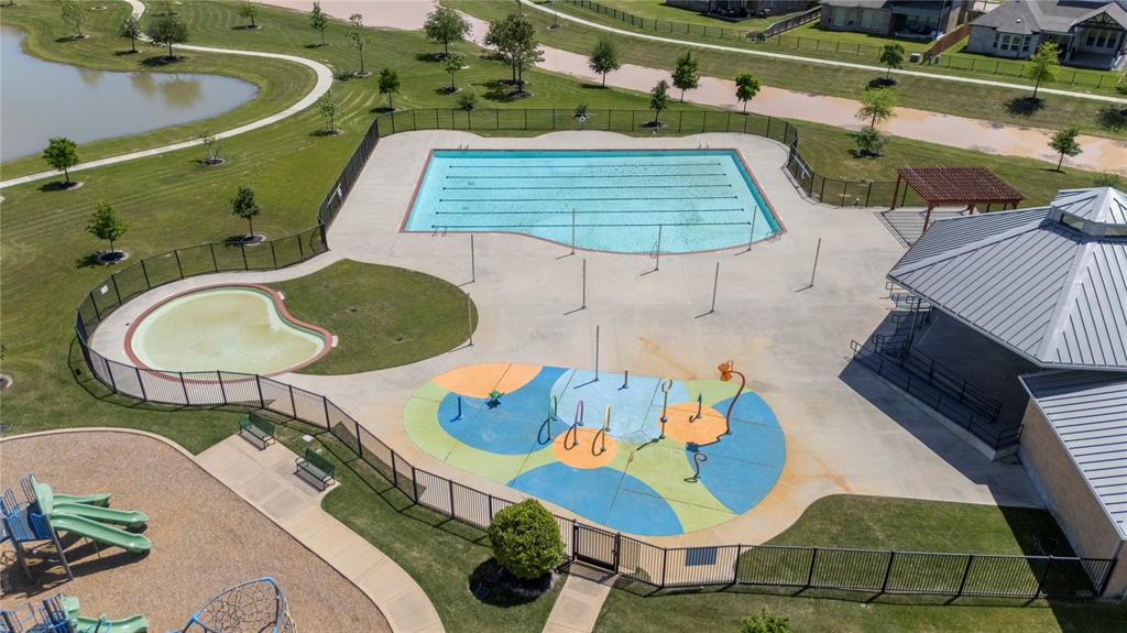 6639 Northchester Drive, Katy, Texas image 34
