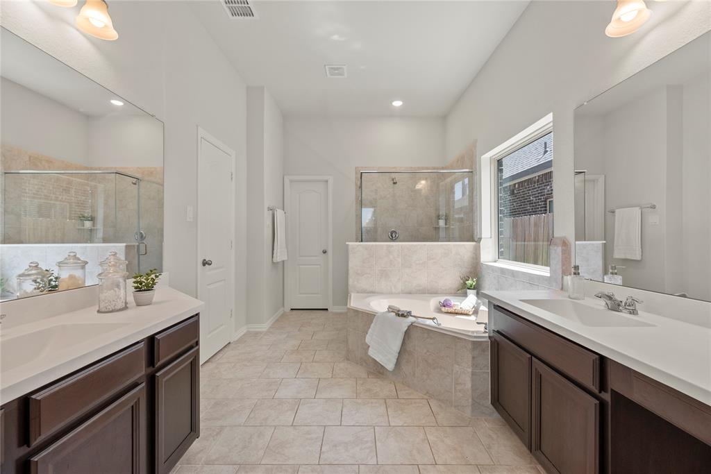 6639 Northchester Drive, Katy, Texas image 16