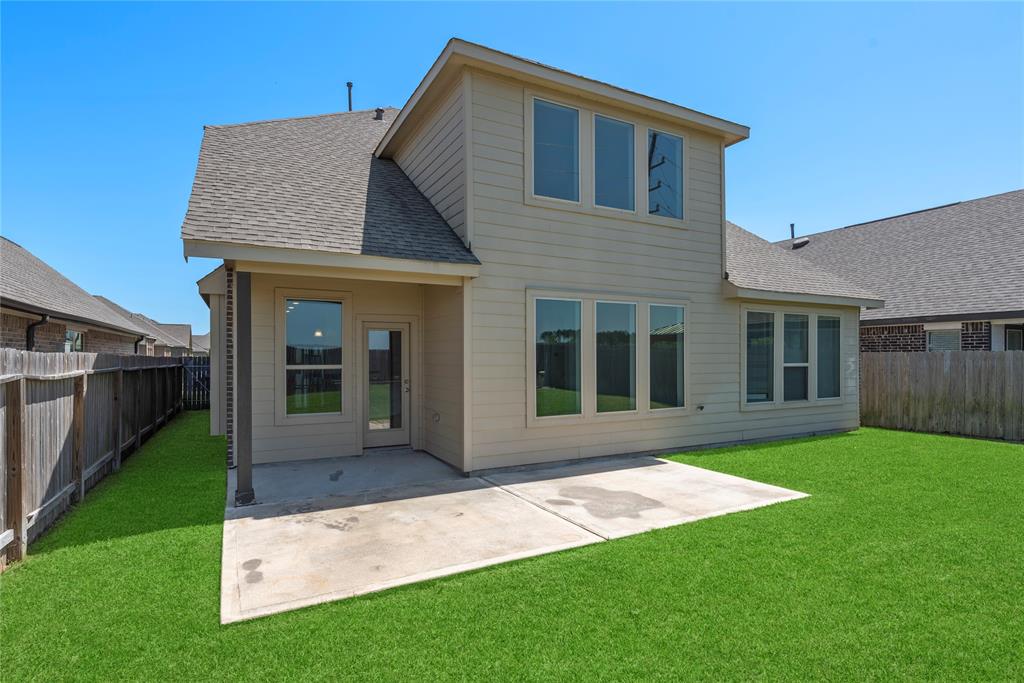 6639 Northchester Drive, Katy, Texas image 29