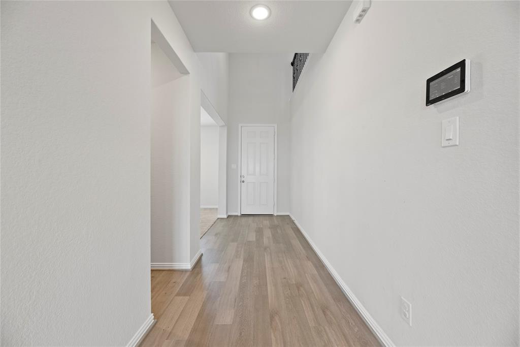 6639 Northchester Drive, Katy, Texas image 3