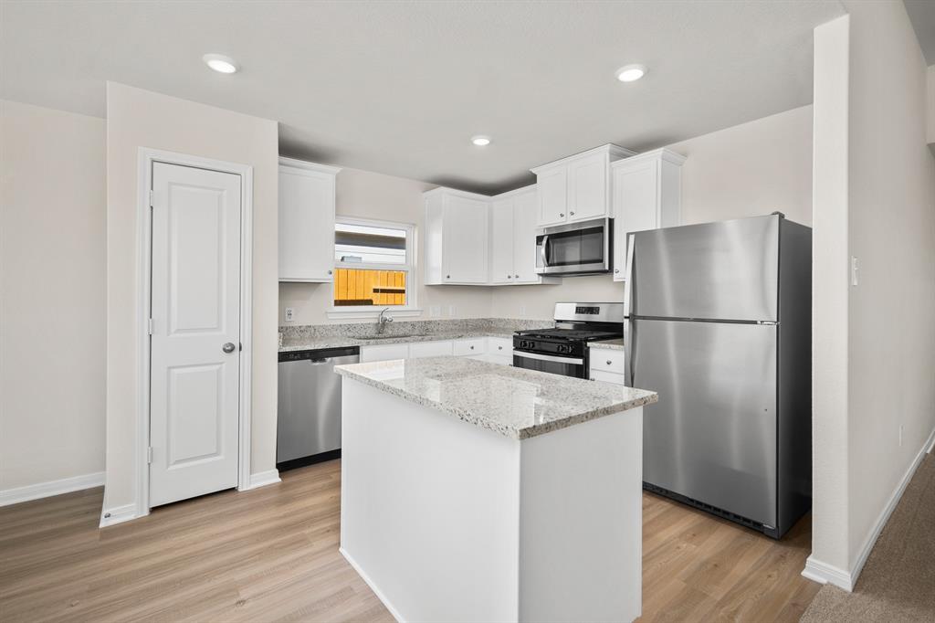 10351 Red Cardinal Drive, Cleveland, Texas image 3