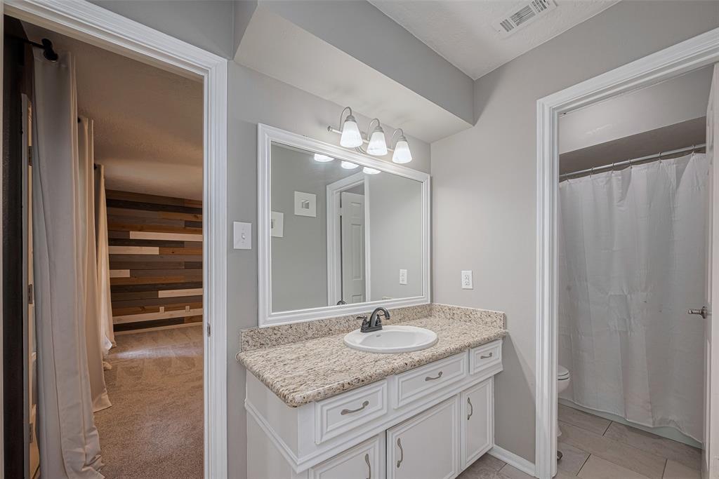 2411 Riverlawn Drive, Kingwood, Texas image 36