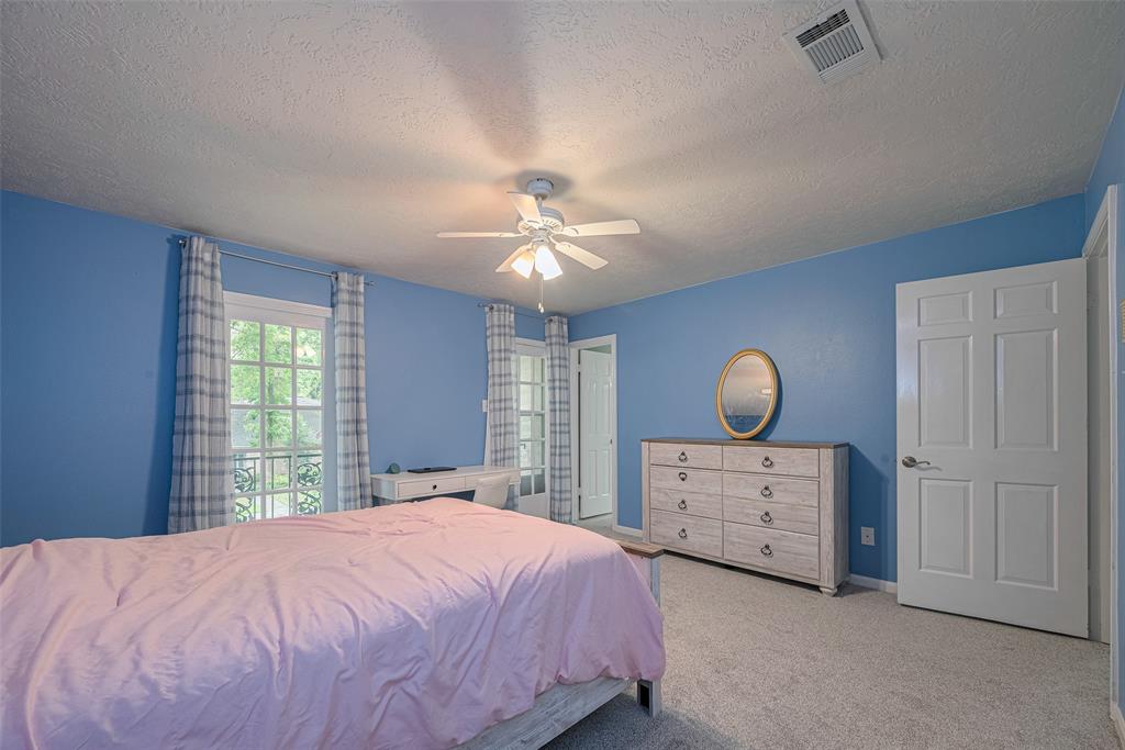 2411 Riverlawn Drive, Kingwood, Texas image 26