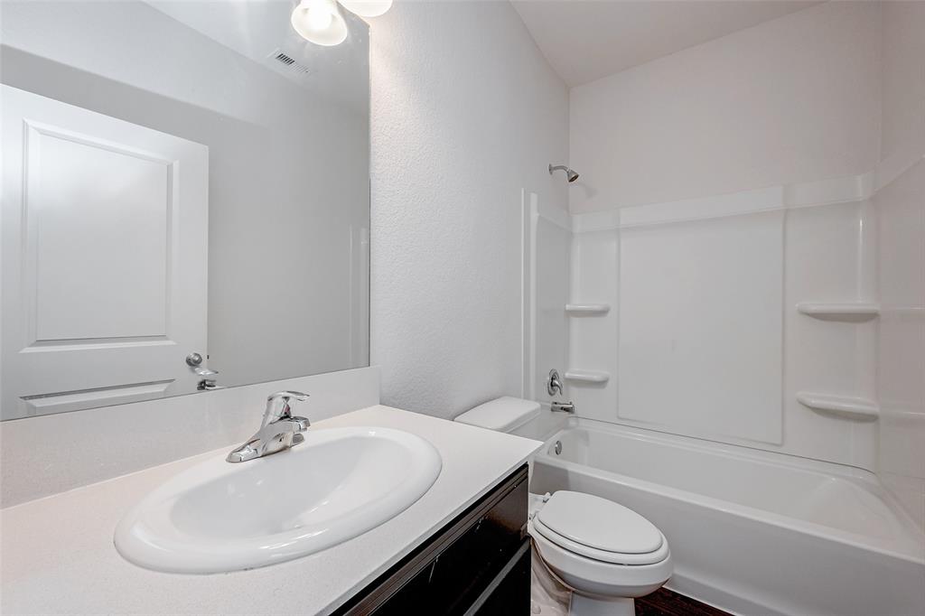 1025 Banyon Tree Lane, Brookshire, Texas image 27
