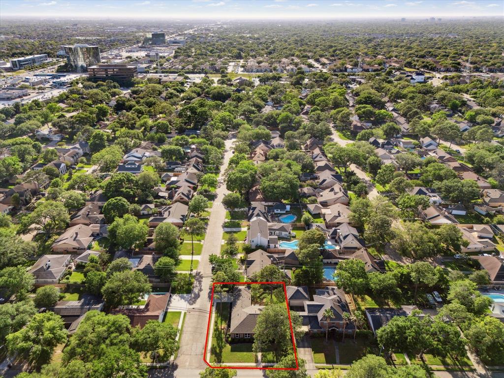 2330 Walnut Bend Lane, Houston, Texas image 35
