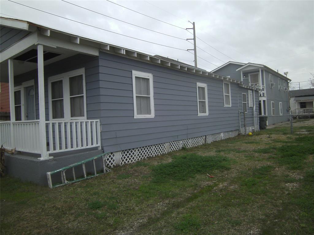 5224 Avenue M 1/2