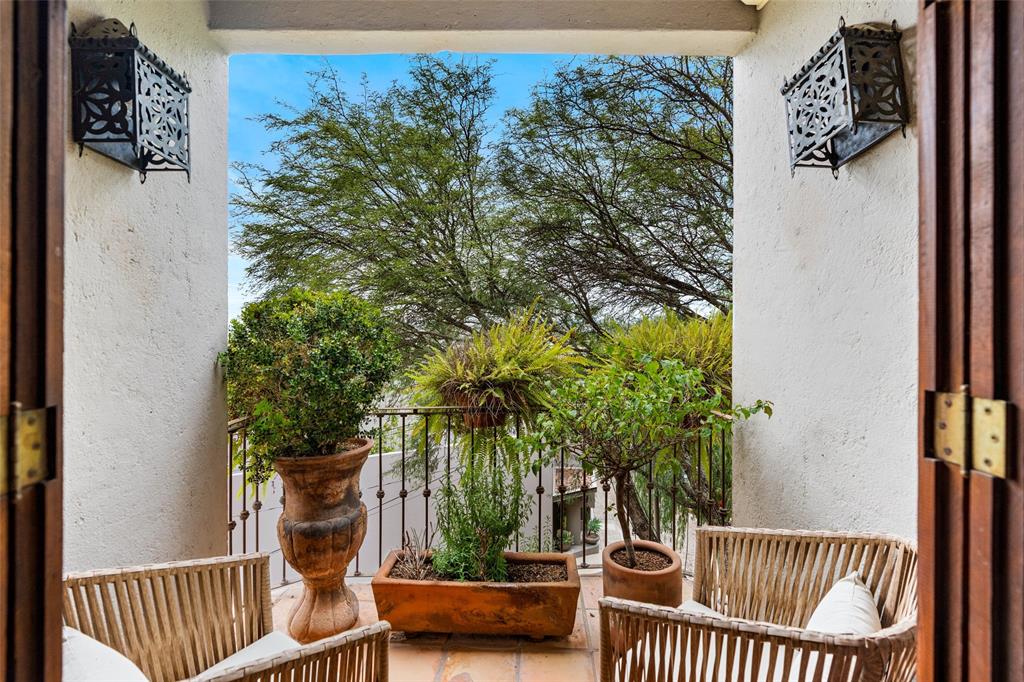 37700, Mexico, 4 Bedrooms Bedrooms, ,4 BathroomsBathrooms,Residential,Active,34397