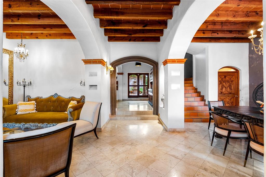 37700, Mexico, 4 Bedrooms Bedrooms, ,4 BathroomsBathrooms,Residential,Active,34397