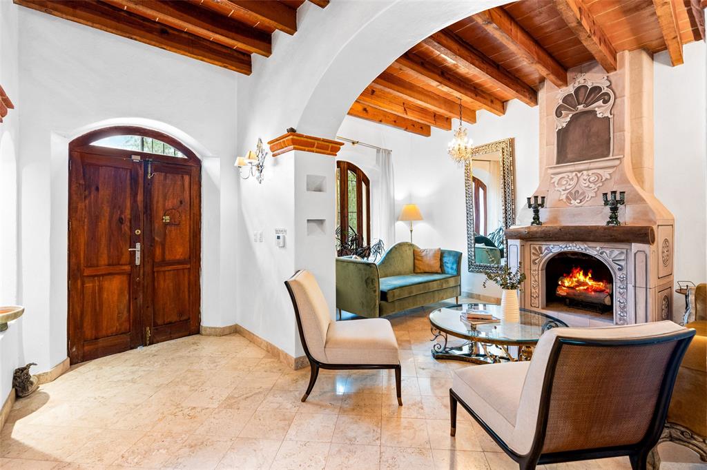 37700, Mexico, 4 Bedrooms Bedrooms, ,4 BathroomsBathrooms,Residential,Active,34397