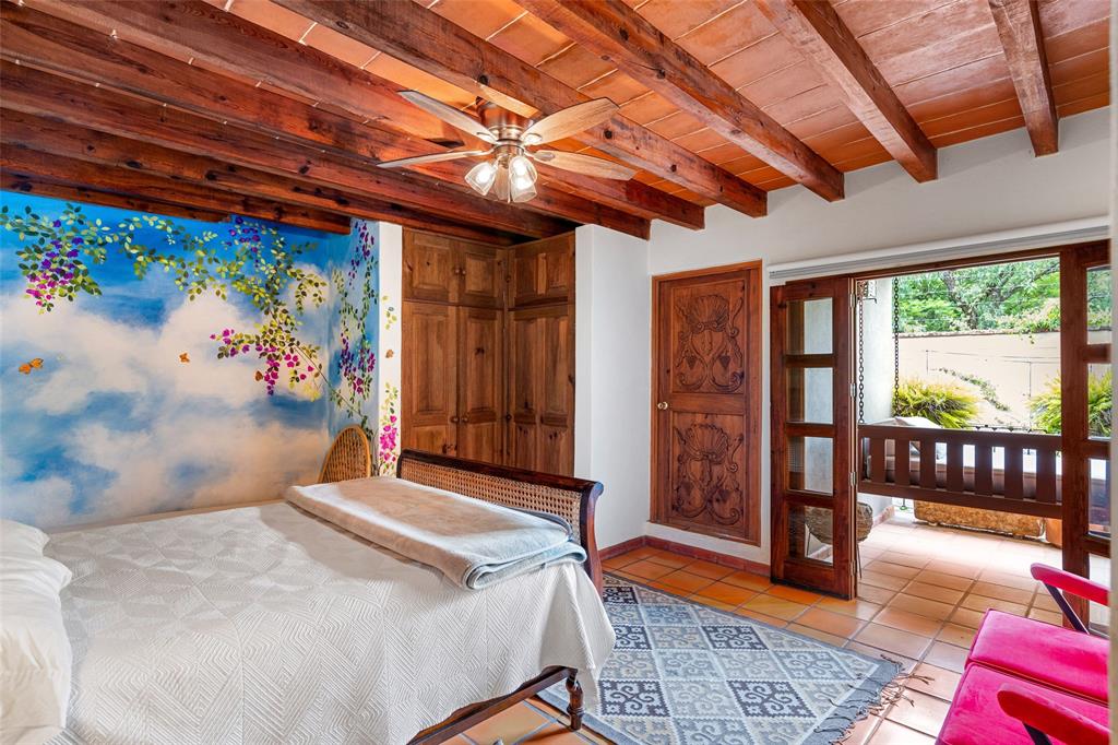 37700, Mexico, 4 Bedrooms Bedrooms, ,4 BathroomsBathrooms,Residential,Active,34397