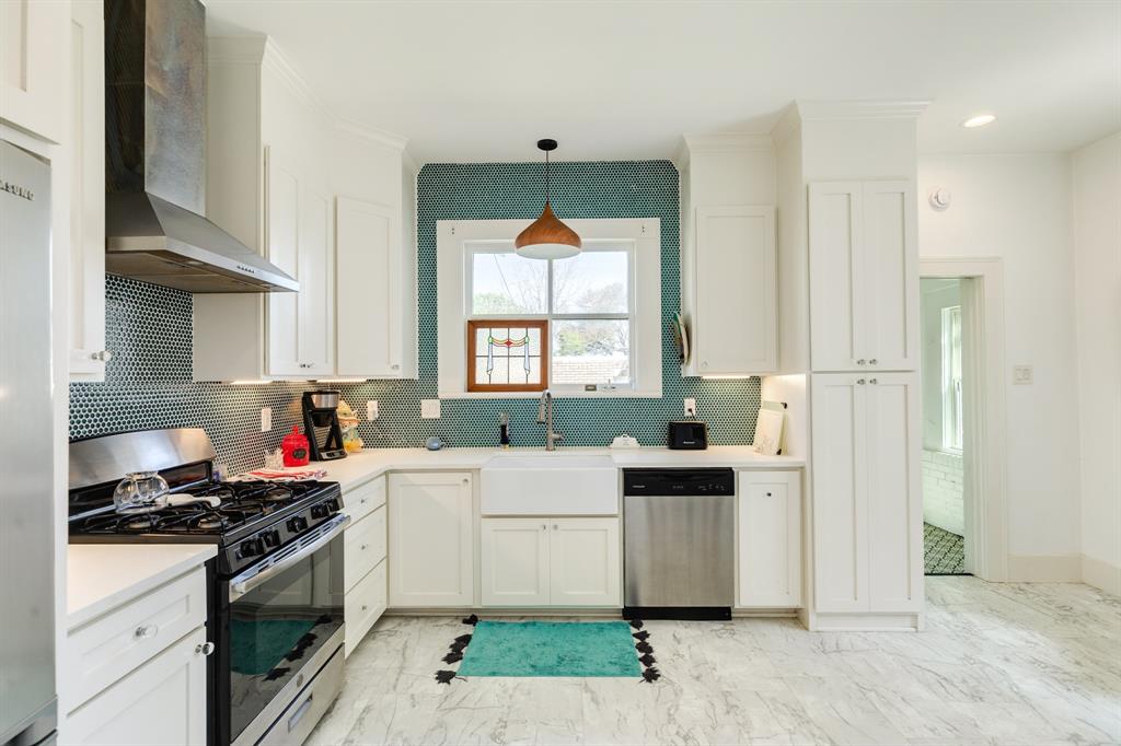 2402 O Avenue, Galveston, Texas image 10