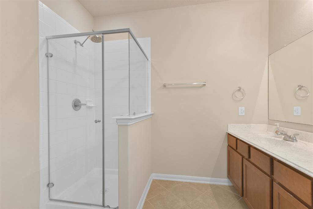 2310 Moonstone Court, Texas City, Texas image 17