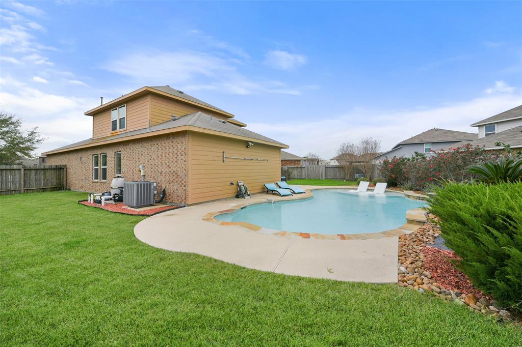 2310 Moonstone Court, Texas City, Texas image 27